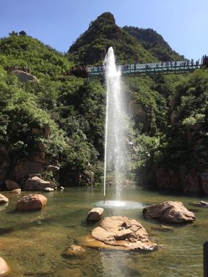 景區(qū)網(wǎng)紅產(chǎn)品喊泉設(shè)備生產(chǎn)工廠-景區(qū)網(wǎng)紅產(chǎn)品-卡帕奇(查看)